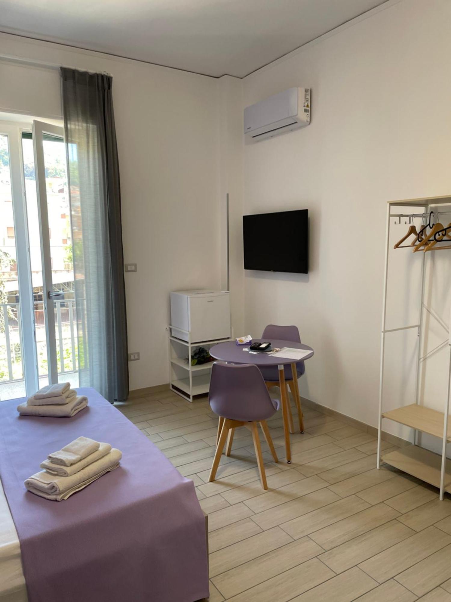 Cava deʼ Tirreni Sunshine Rooms מראה חיצוני תמונה